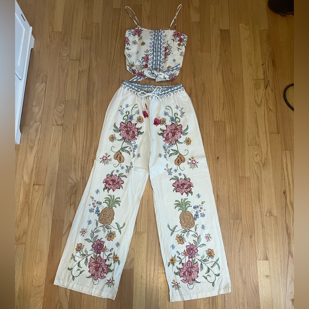 Rachel Zoe patterned set